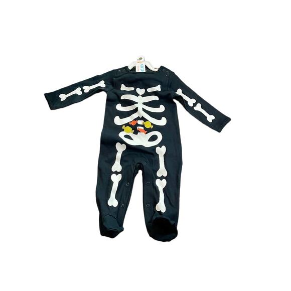 NWT Baby Boy Skeleton Sleep N Play Just One You Carter’s 9 months Halloween - Picture 4 of 8
